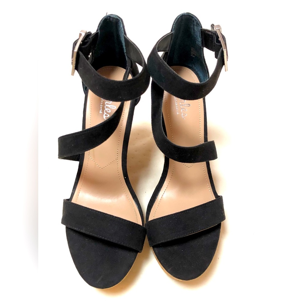Charles David wedge